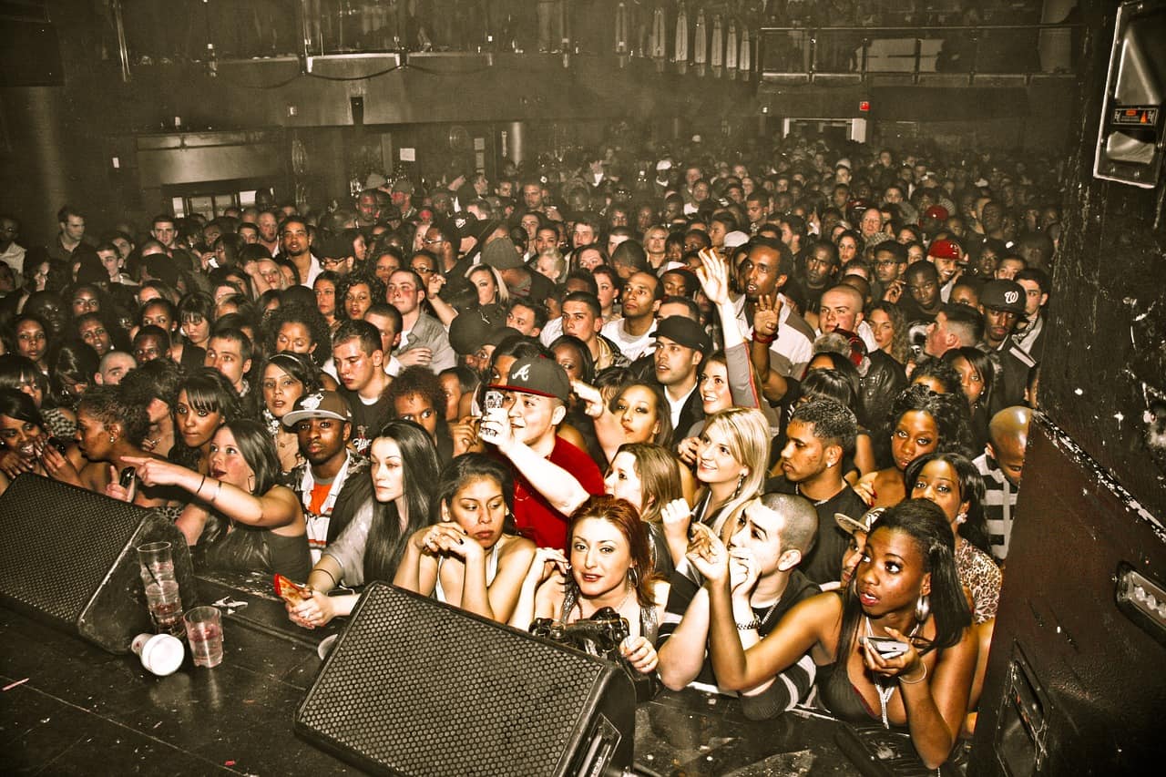 People on concert