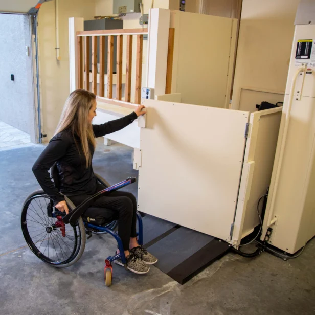 harmar highlander ii vertical platform lift.