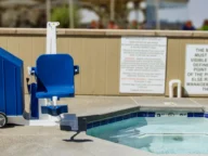 Aqua Creek Patriot Portable Pool Lift.