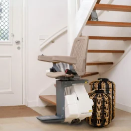 harmar up lift curved stairlift.