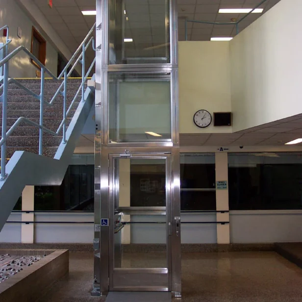 savaria V-1504 Lux vertical platform lift.