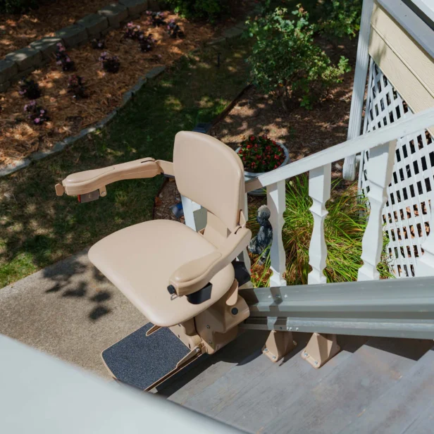 bruno elite outdoor stairlift.