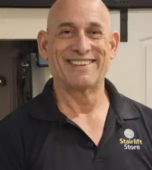 Joe Contreras headshot.